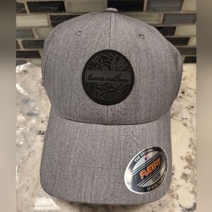 NWT Travis Mathew FLEXFIT Hat Size OSFA